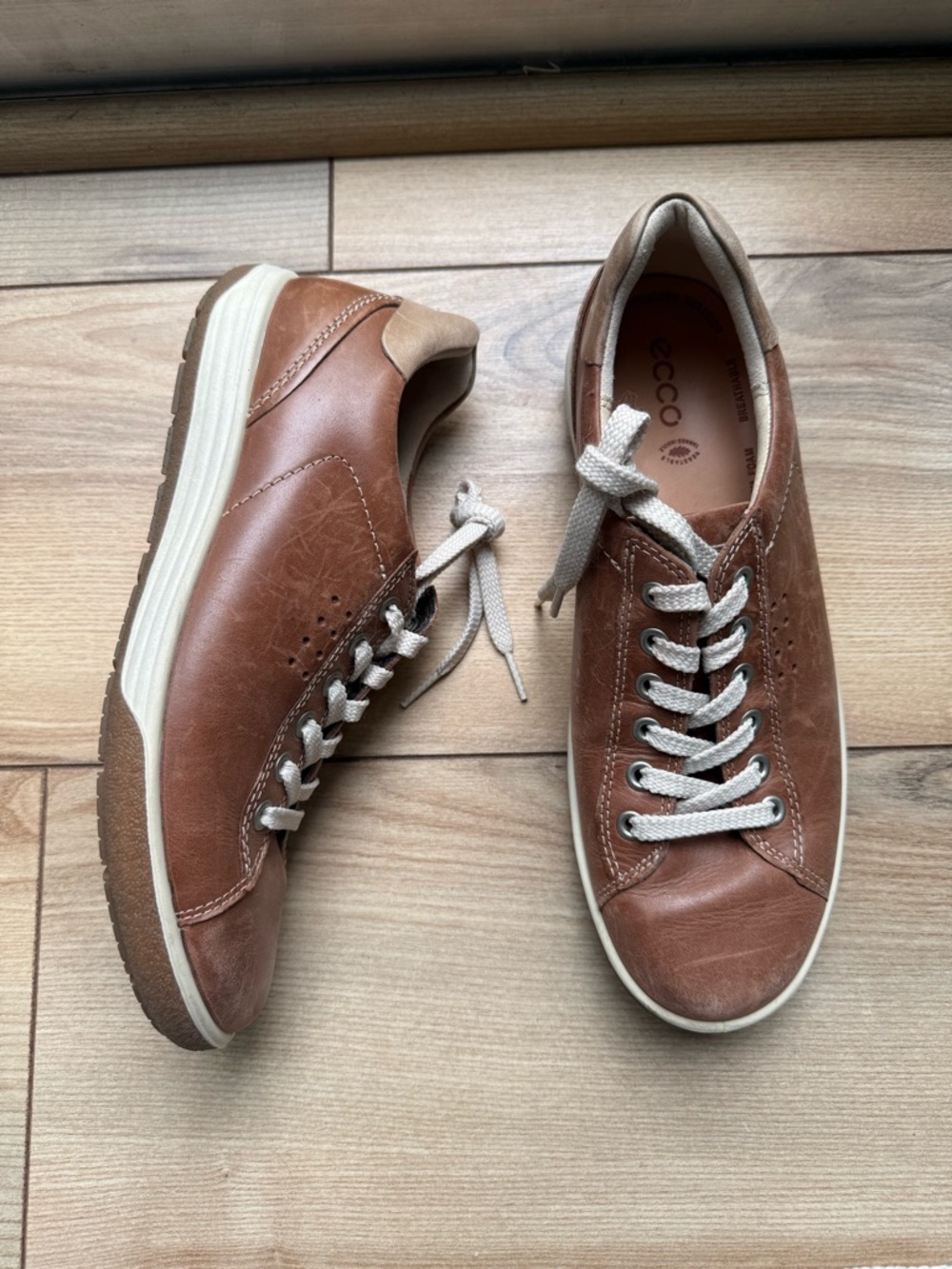 ECCO Brown Leather Sport Tennis Sneakers